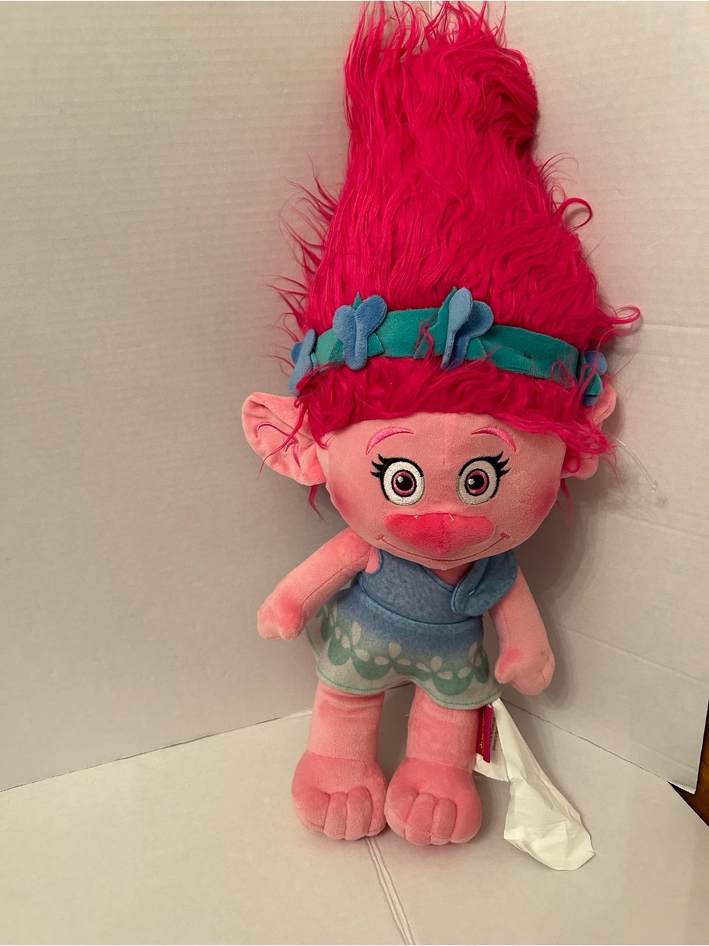 DreamWorks Poppy Plush - Bright Pink Hair with Blue Outfit